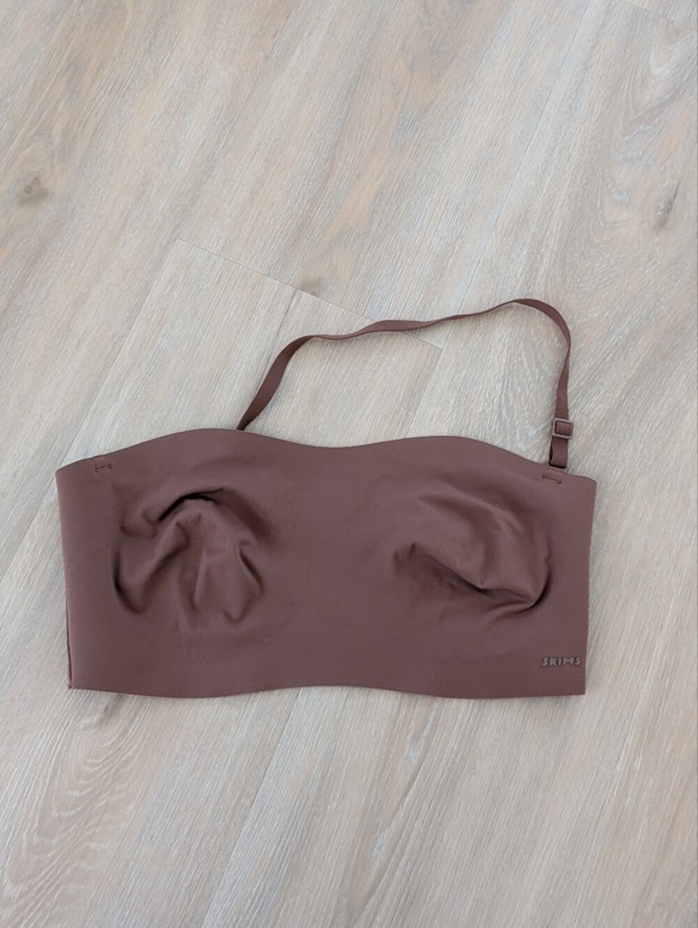 SKIMS NAKED BANDEAU - M